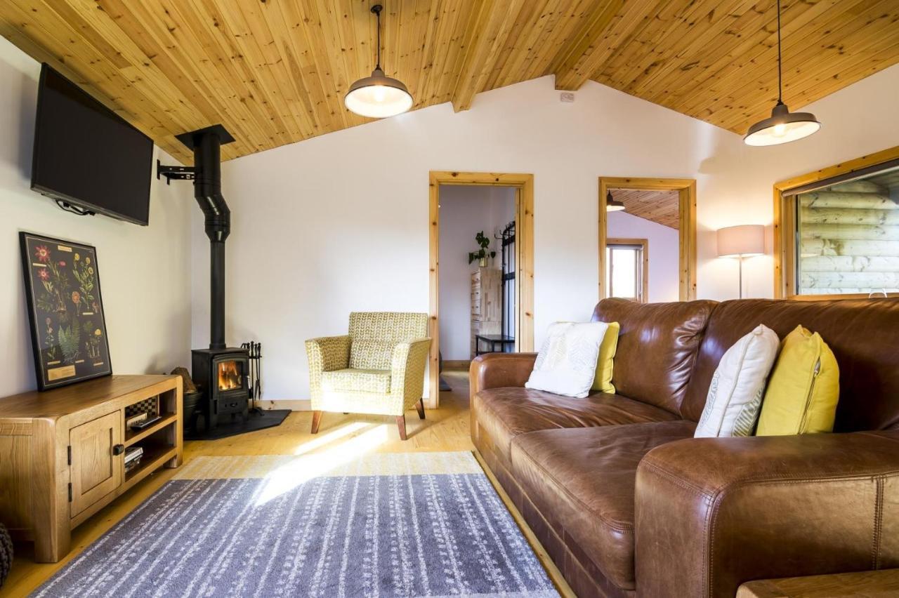 Laurel Lodge - 2 Bedroom Log Cabin - St Florence Saint Florence Экстерьер фото
